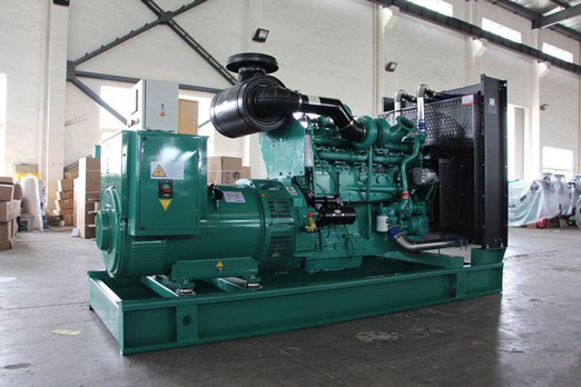 柳江320kw康明斯柴油发电车出租